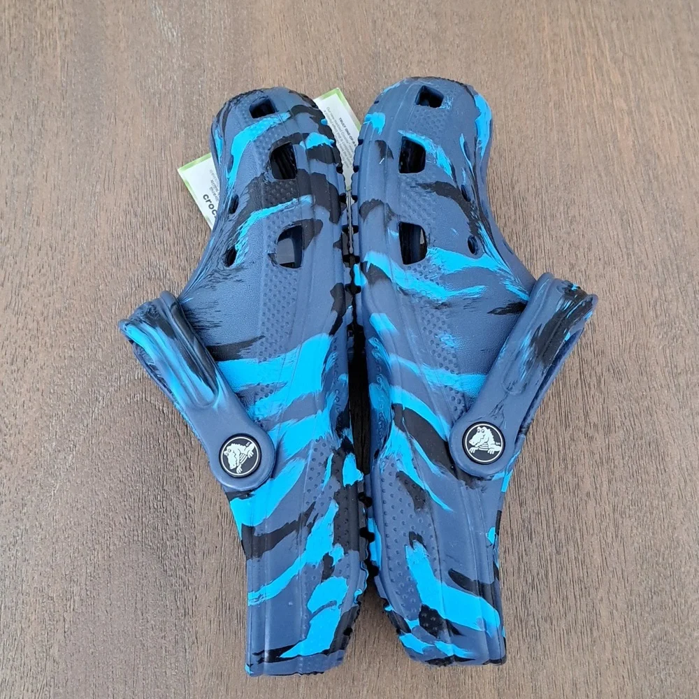 Crocs Kids' Classic Clog - Color: Marbled Navy/Multi - Size: Kids J5 - Picture 7 of 9